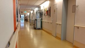 Hospitalisierungs-Inzidenz steigt auf 5,50