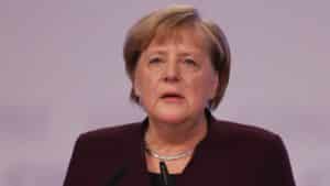 Altmaier sieht Merkel in Reihe mit Konrad Adenauer und Helmut Kohl