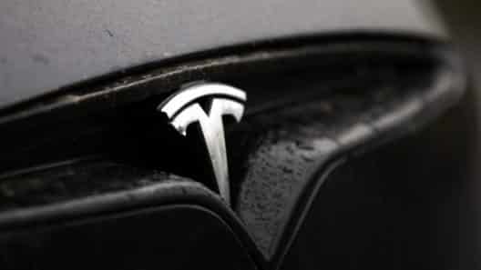 Mehrheit bei Musk-Umfrage will Verkauf von Tesla-Aktien
