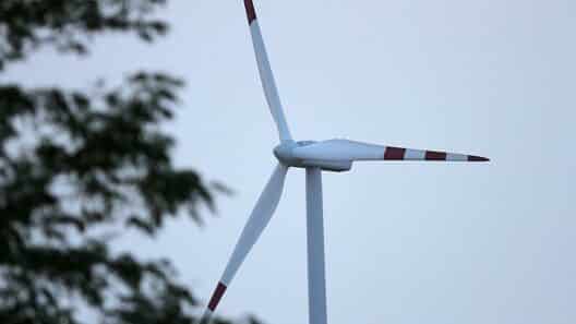 NRW-Ministerpräsident mit Stand des Windkraftausbaus zufrieden