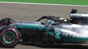 Formel 1: Hamilton holt Pole in Dschidda - Verstappen unglücklich