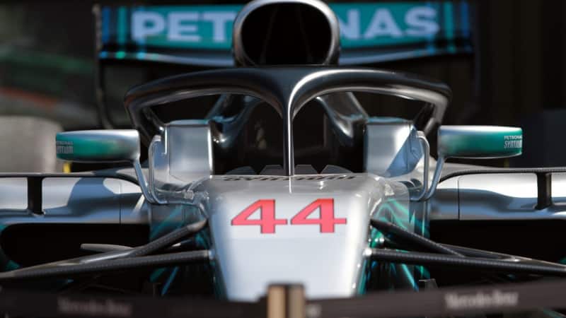 Formel 1: Hamilton gewinnt chaotisches Rennen in Dschidda