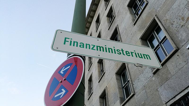 Finanzminister will Einkommens- und Körperschaftssteuer senken