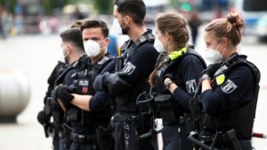 NRW-Polizeigewerkschaft: Impfpflicht für Polizisten vorstellbar