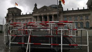 Göring-Eckardt will Sicherheitskontrollen im Reichstag ausweiten