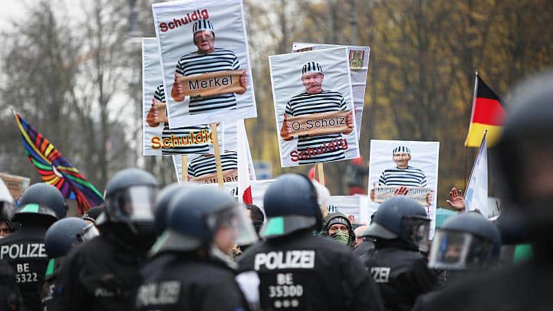 Bundestag fürchtet zunehmende Radikalisierung der Corona-Proteste