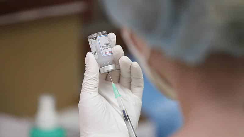 Corona-Impfquote seit sechs Tagen unverändert bei 76,5 Prozent
