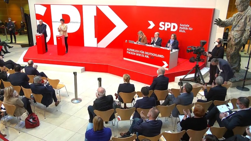 SPD-Sonderparteitag stimmt mit 99 Prozent für Koalitionsvertrag