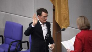 Lauterbach jetzt zweitbeliebtester Politiker Deutschlands