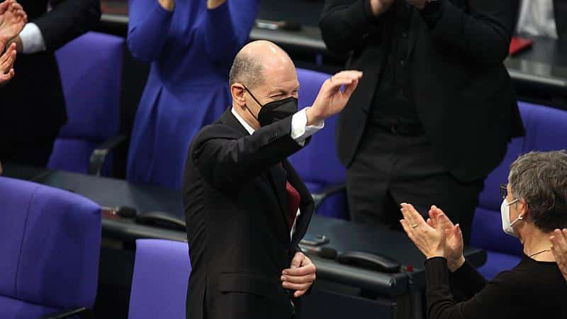 Infratest: SPD legt nach Scholz-Vereidigung in Wählergunst zu