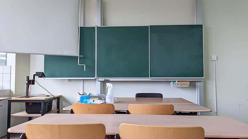 Gewerkschaften: Schulen wegen Lehrerausfällen am Limit