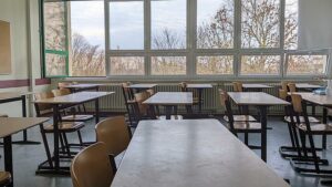Studie: Lehrkräfte beklagen zu viel Bürokratie