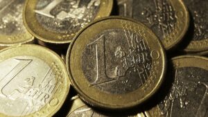 Linke fordert "Wintergeld" für alle Haushalte von 1.500 Euro