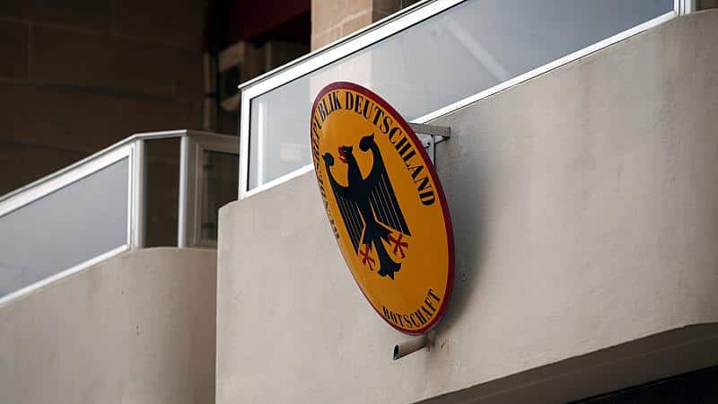 Auch Deutschland reduziert Botschaftspersonal in Kiew