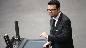 Buschmann begrüßt Urteil in Koblenzer Staatsfolter-Prozess