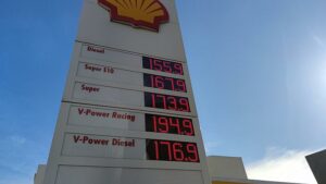 Shell und Total wollen Tankrabatt vollständig weitergeben