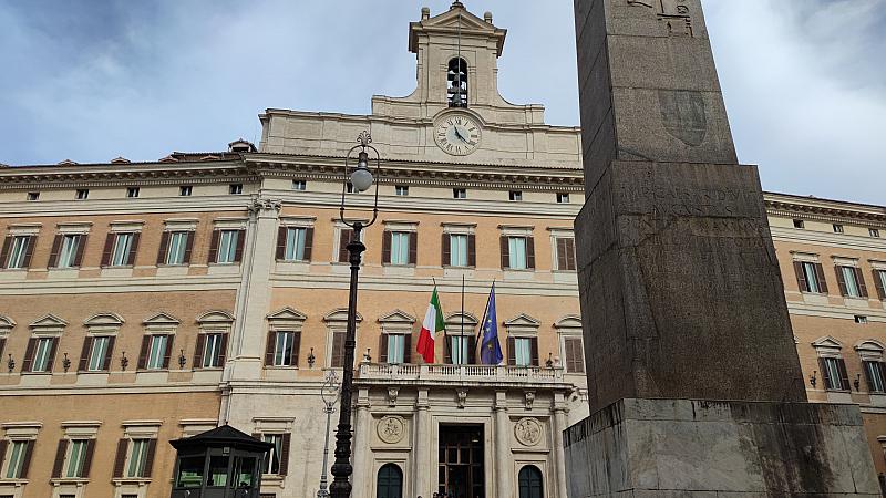 Italiens Rechte gibt sich vor Parlamentswahl gemäßigt