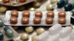 Bundesregierung erwartet Corona-Arzneimittel Ende Januar