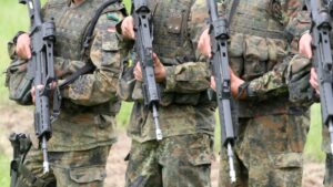 Heeres-Inspekteur hält Bundeswehr-Reaktionszeit für zu lang