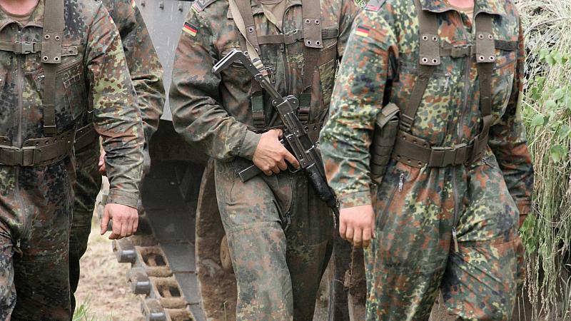 69 Prozent für geplante Erhöhung deutscher Verteidigungsausgaben