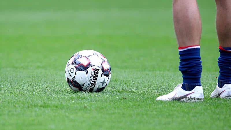 DFB-Pokal: HSV überwindet Karlsruhe im Elfmeterschießen