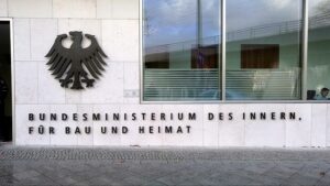 BMI: 43.000 in Griechenland anerkannte Flüchtlinge in Deutschland