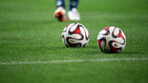 Ex-DFB-Präsident Grindel offen für Rückkehr ins Fußballgeschäft