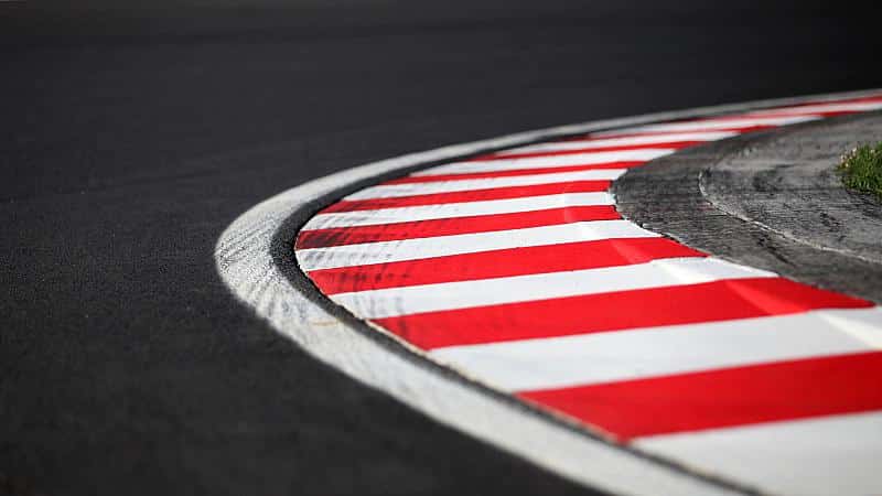Formel 1: Leclerc holt zum Saisonauftakt Pole in Sachir