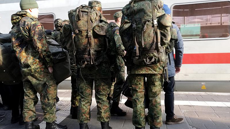 Generalinspekteur der Bundeswehr lehnt Wehrpflicht ab