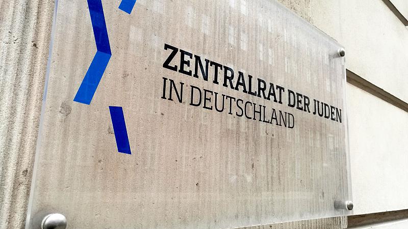 Zentralrat der Juden kritisiert deutschen Kulturbetrieb