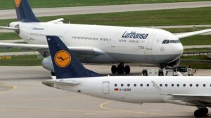 Lufthansa droht Warnstreik am Mittwoch