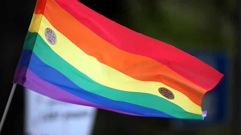 Innenministerium genehmigt Regenbogenflagge an Bundesgebäuden