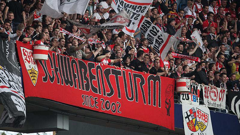 1. Bundesliga: Bielefeld steigt ab – Stuttgart bleibt direkt drin