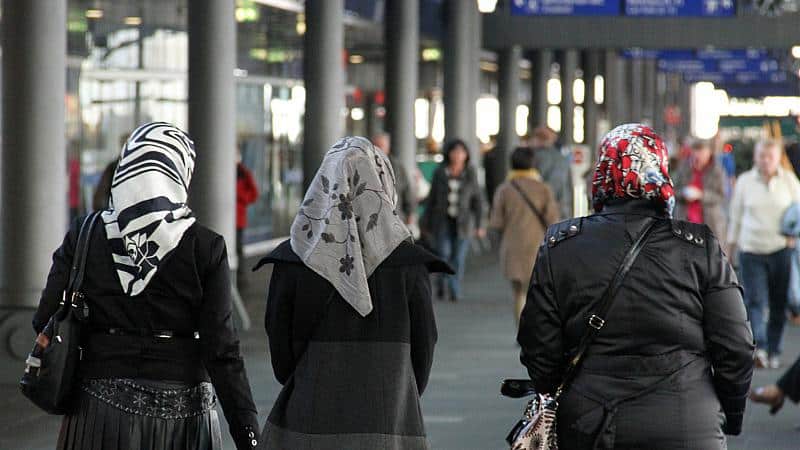 NRW-Integrationsminister fordert Erleichterungen für Zuwanderung