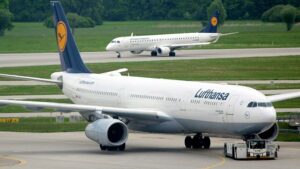 Lufthansa-Chef bittet Zentralratspräsident um Entschuldigung