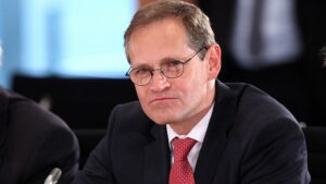 Berlins Ex-Regierender Michael Müller will Verhandlungen mit Moskau