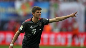 Champions League: Bayern gewinnen, Bayer und Eintracht verlieren