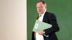 Niedersachsens Ministerpräsident fordert "Weichenstellungen"