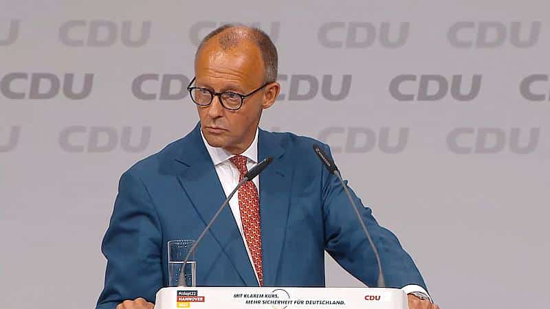 Merz startet CDU-Parteitag mit Attacken gegen Scholz und Habeck
