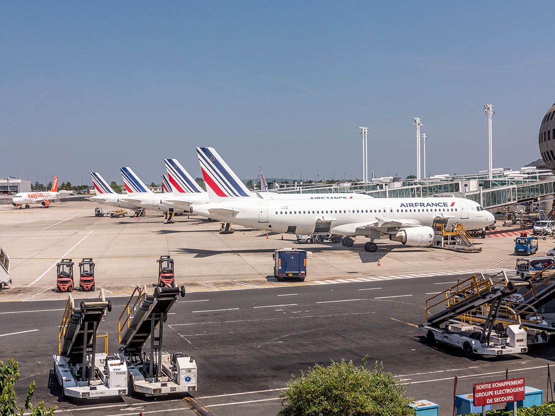 Flüchtling vom Pariser Flughafen ist tot
