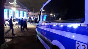 Berliner Polizei meldet sehr unruhige Silvesternacht