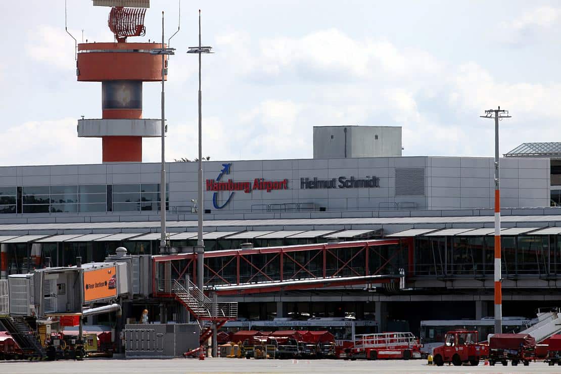 “Letzte Generation” blockiert Flughäfen in Hamburg und Düsseldorf