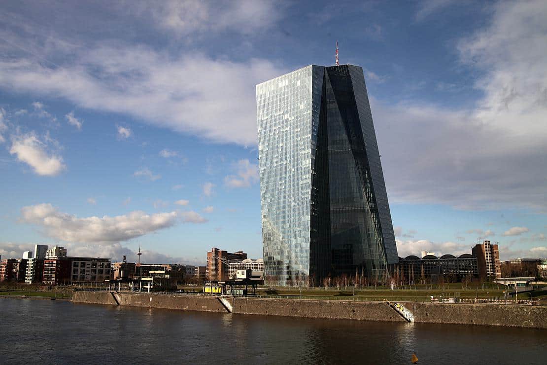 EZB hebt Leitzinsen wie erwartet um 25 Basispunkte an