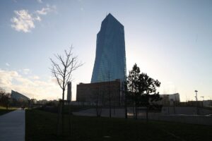 EZB-Chefvolkswirt bezeichnet Finanzmarktturbulenzen als "non-event"