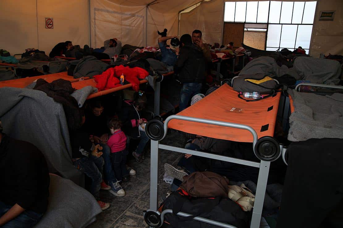 EU-Kommission unterstützt Pläne für Asylverfahren an Außengrenzen
