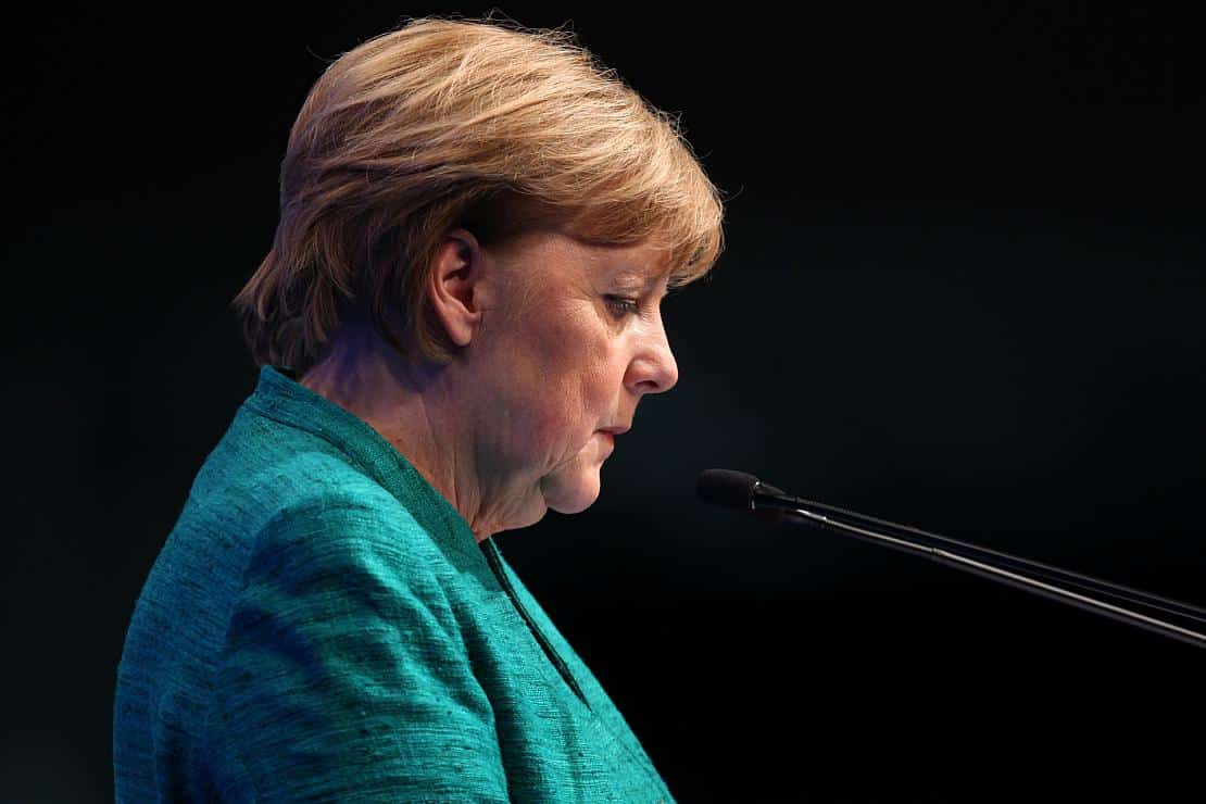 Timothy Garton Ash sieht “große Fehler” von Merkel – Lob für Kohl