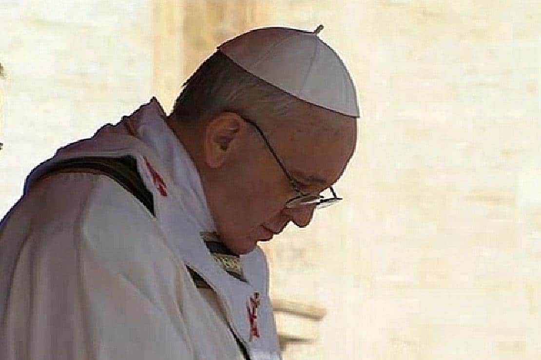 Papst Franziskus spendet Segen “Urbi et Orbi”