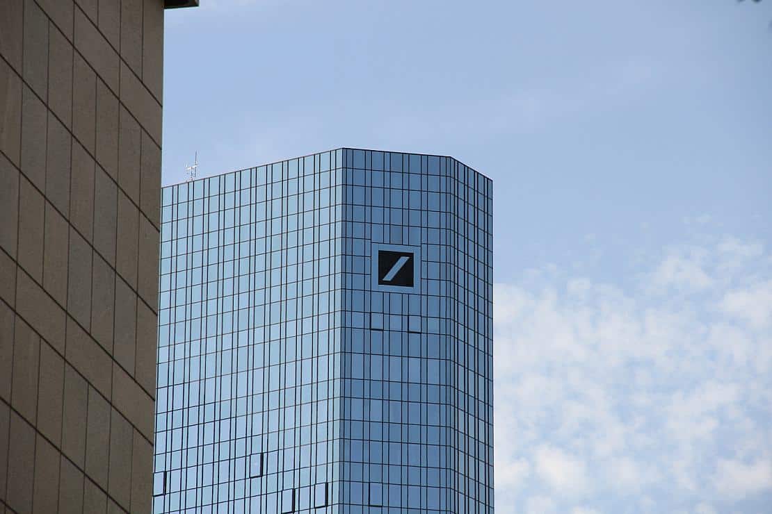 Deutsche Bank besorgt über weltwirtschaftliche Gesamtlage