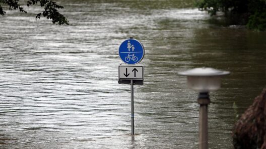Warnung vor Hochwasser mit Überschwemmungsgefahr in Südbayern