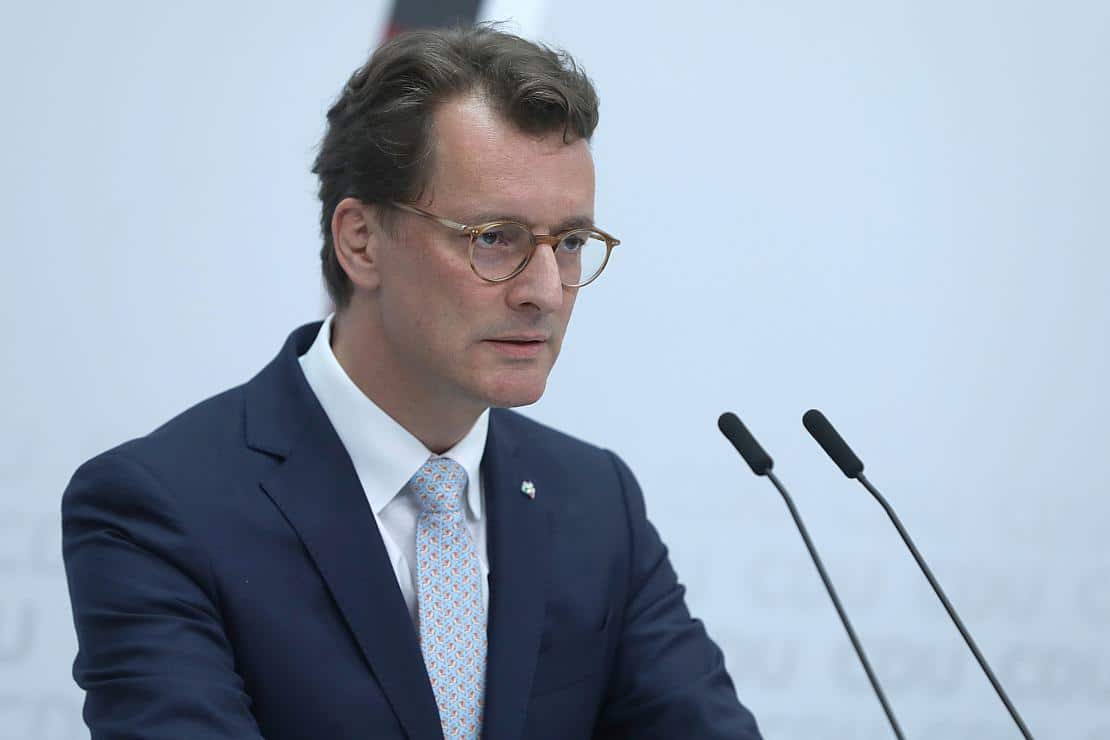 Hendrik Wüst mit 96,7 Prozent als NRW-CDU-Chef wiedergewählt